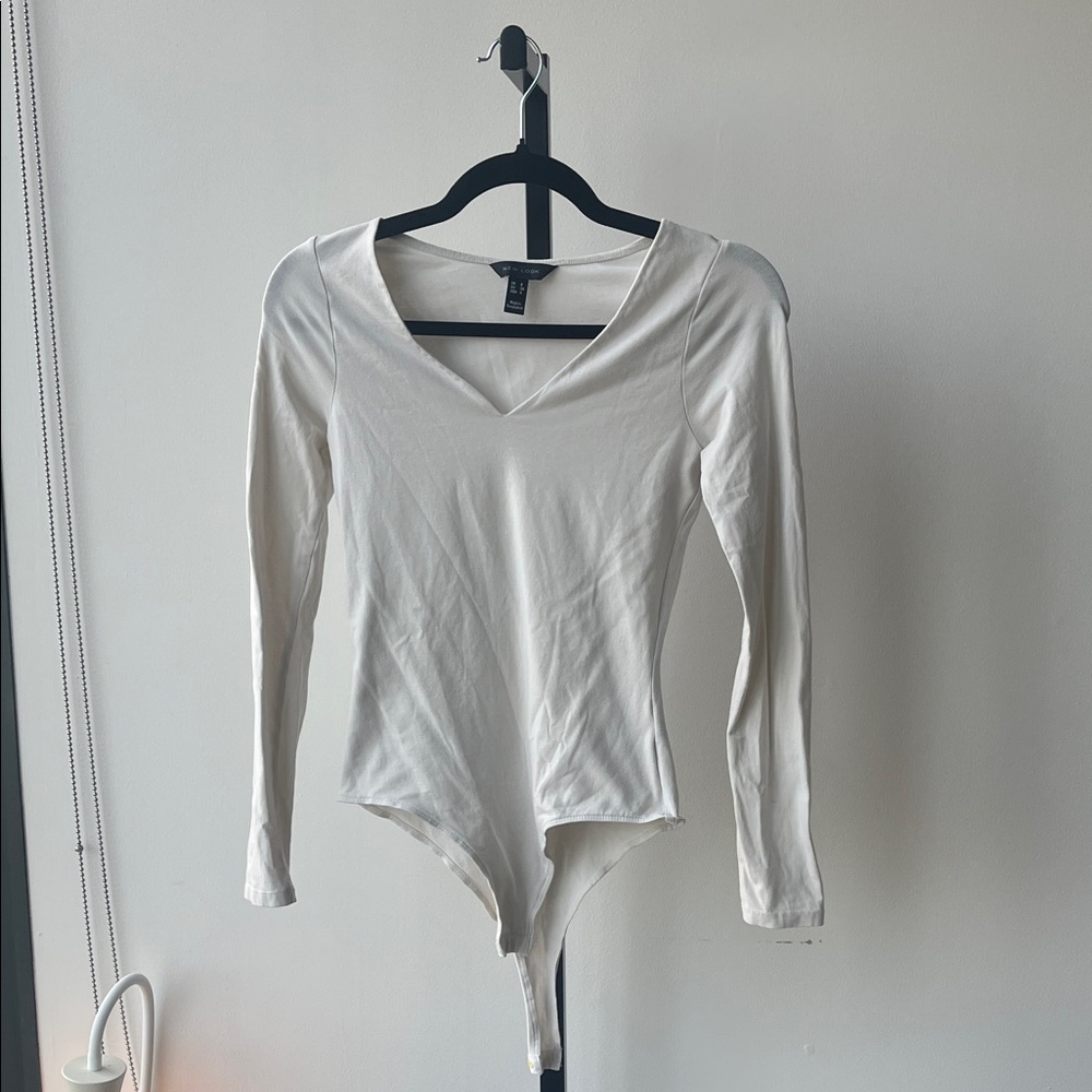 New Look Cream V-Neck Bodysuit